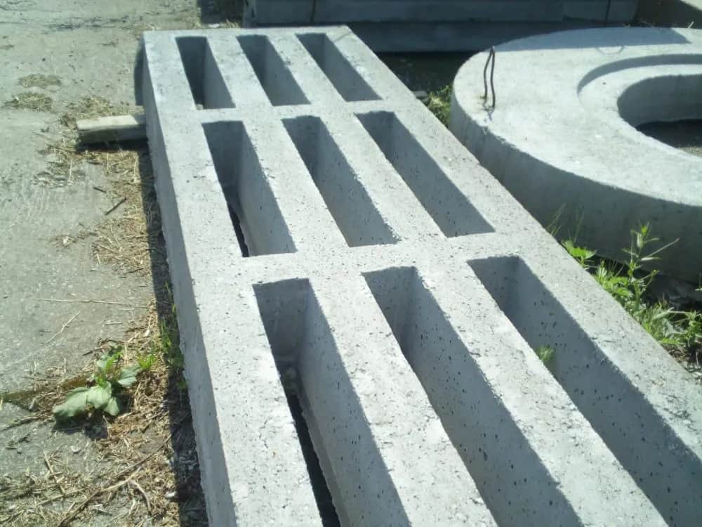 Ruszta betonowe dla bydła: korzyści i zastosowanie w hodowli