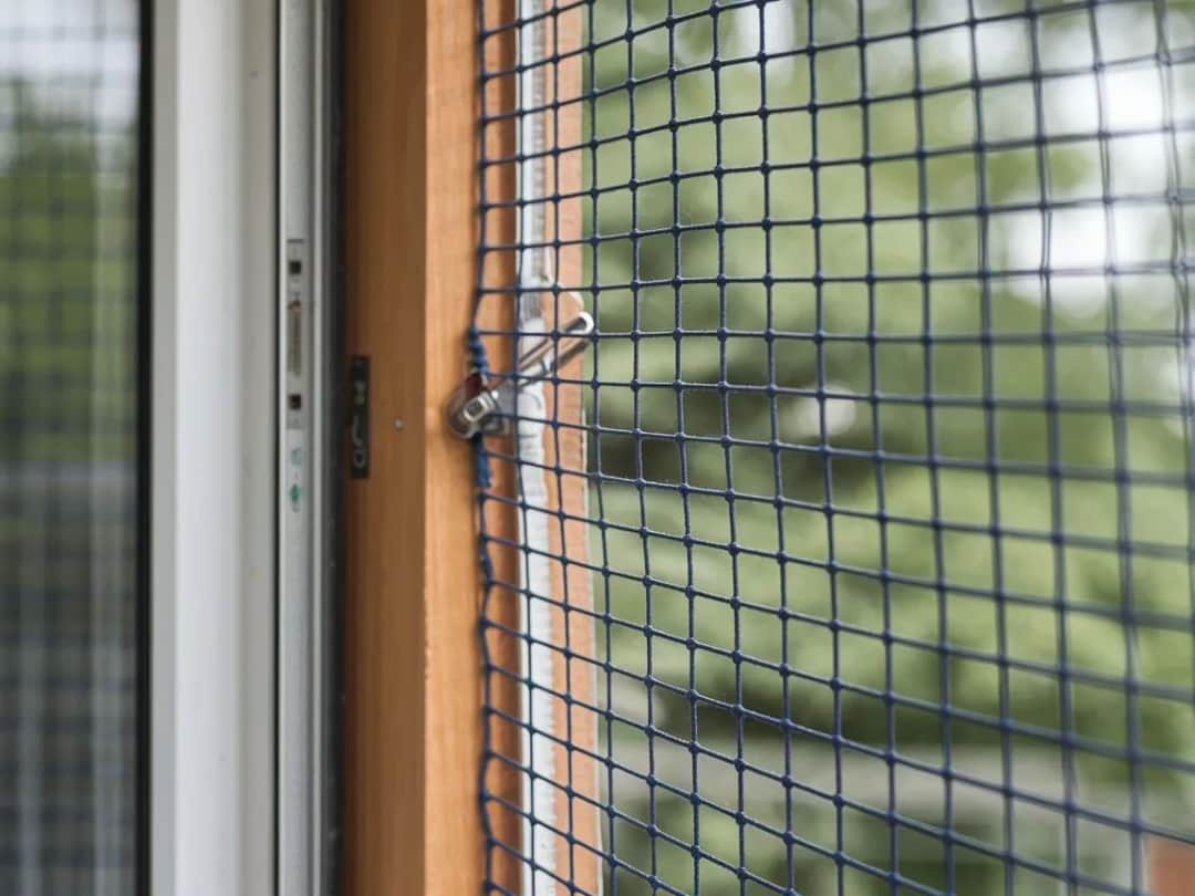 Jak zmierzyć okno do moskitiery: 8 kluczowych kroków i porad
