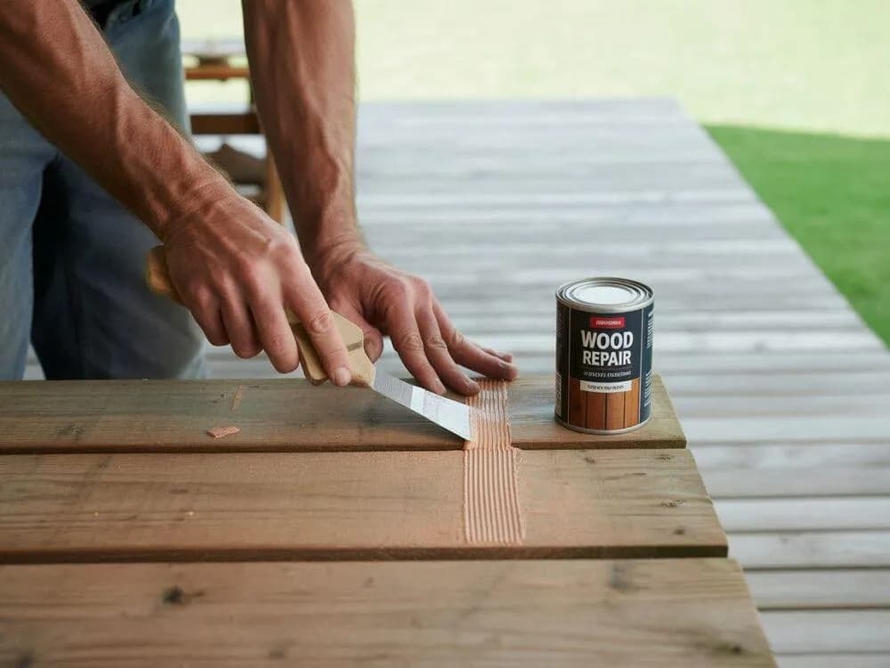 Czym wypełnić szczeliny w schodach drewnianych? Sprawdzone metody