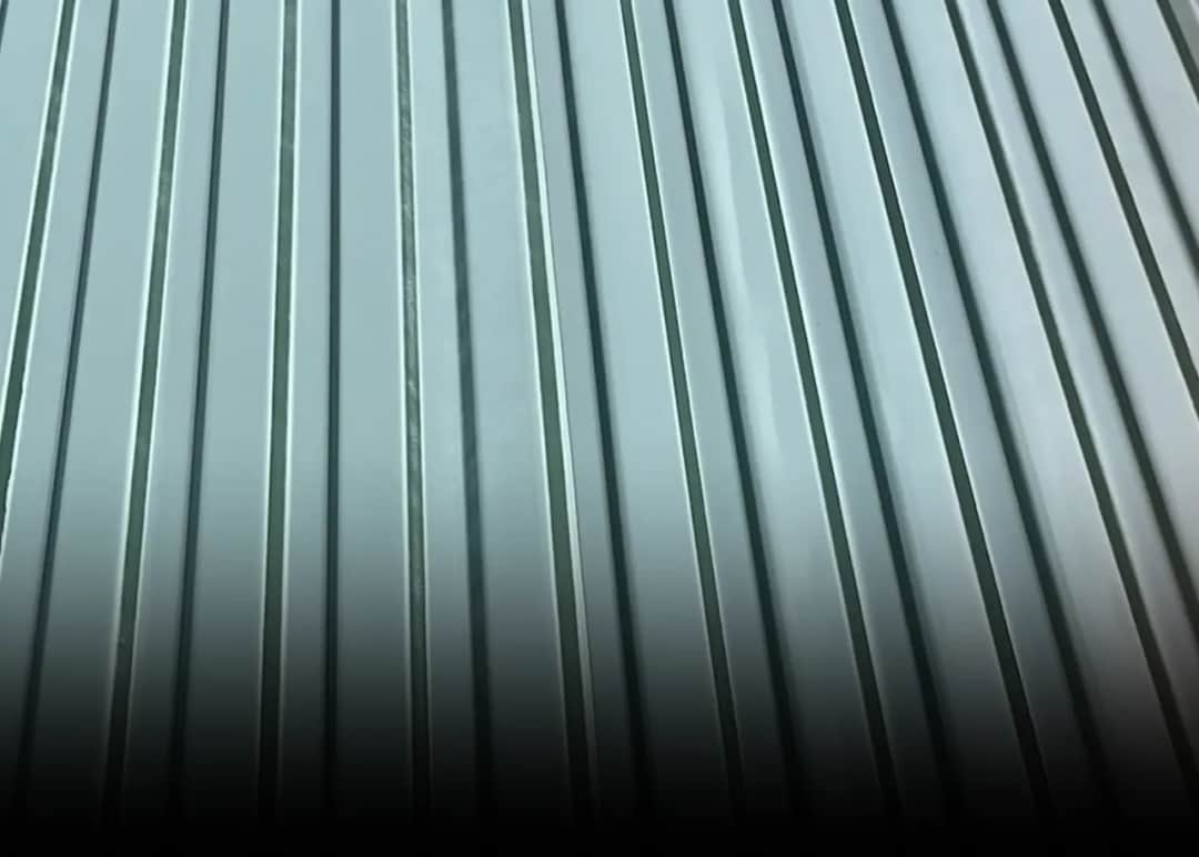 Czym pomalować dach z blachy, aby uniknąć kosztownych błędów? Czym pomalować dach z blachy, aby uniknąć kosztownych błędów?