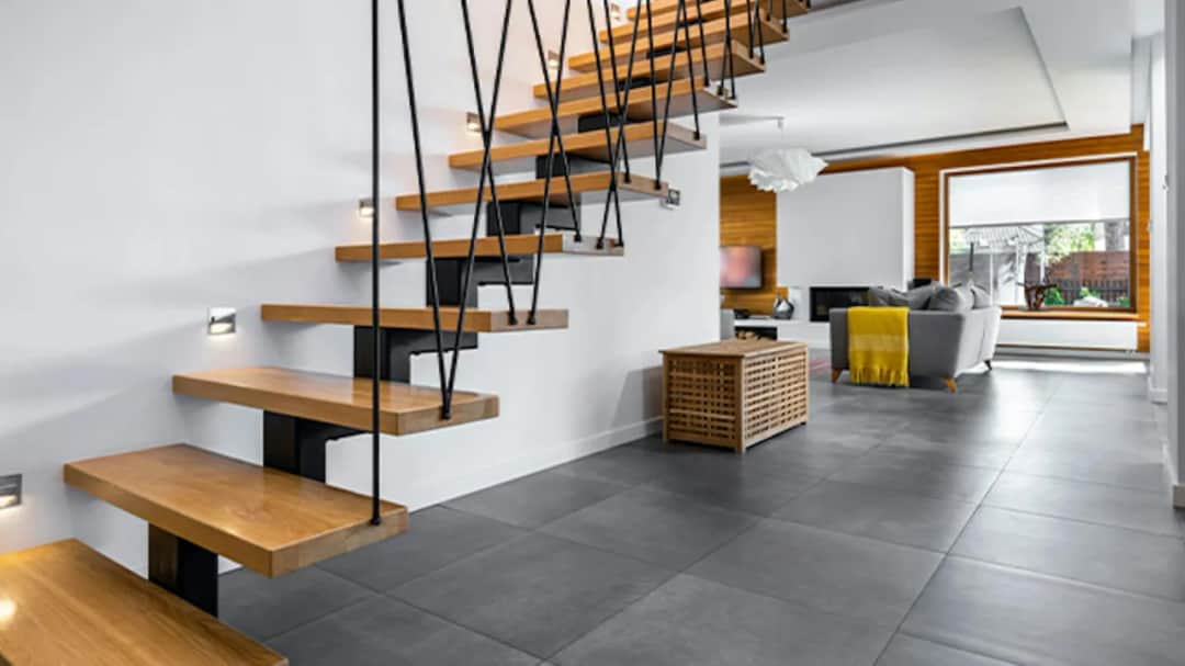 Schody zabiegowe czy proste - która opcja jest lepsza dla Twojego domu?