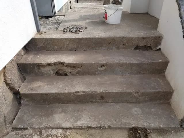 Czym pokryć schody zewnętrzne, aby uniknąć kosztownych błędów?