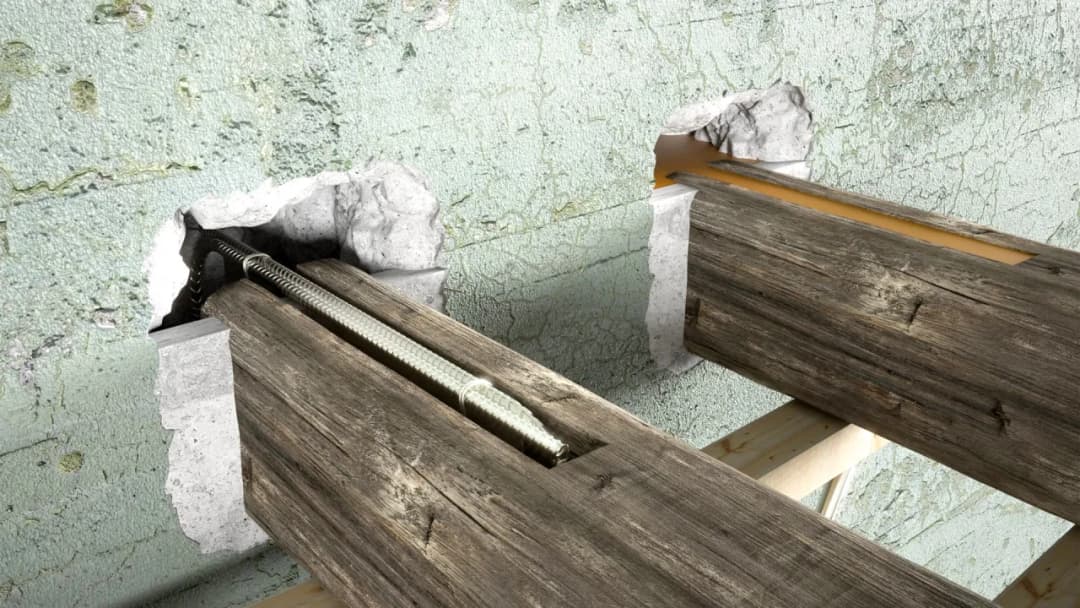 Wzmocnienie belek drewnianych stropu: skuteczne metody renowacji